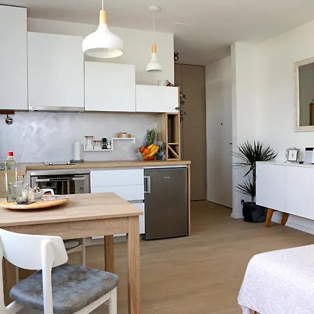 Studio Apartment Camino With Parking Zadar Zewnętrze zdjęcie